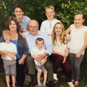 Meet your Posher, Sharon